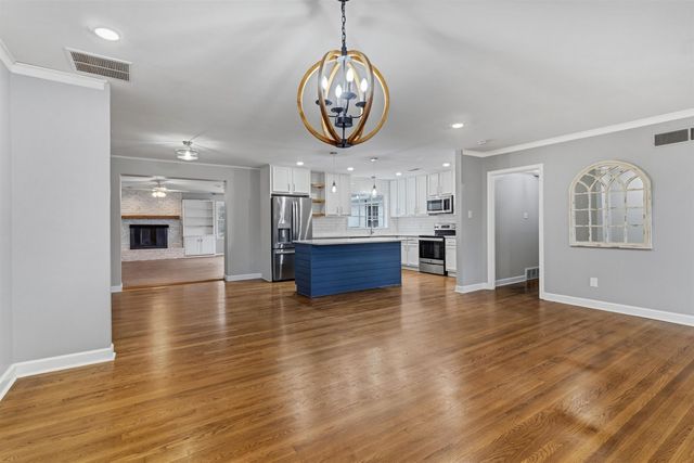 1188 OAK RIDGE DR, Memphis, TN 38111