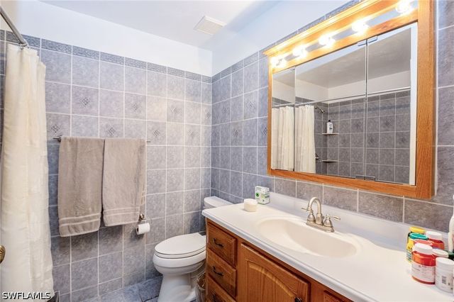 2210 19th ST SW, Naples, FL 34117