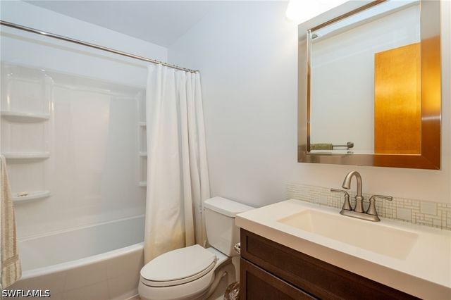 2210 19th ST SW, Naples, FL 34117