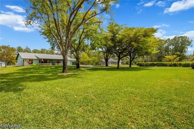 2210 19th ST SW, Naples, FL 34117