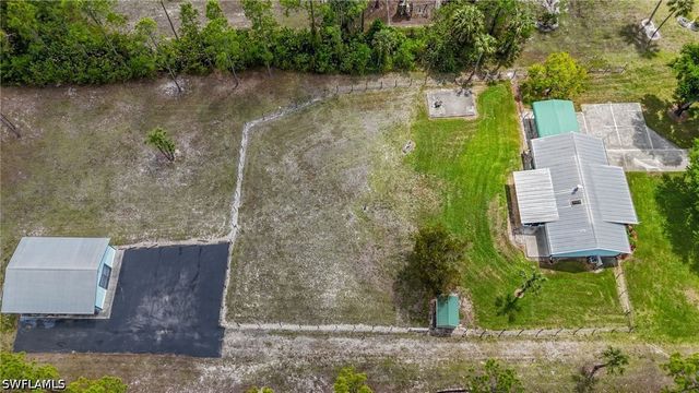 2210 19th ST SW, Naples, FL 34117