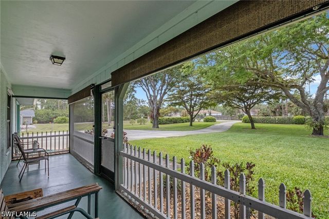 2210 19th ST SW, Naples, FL 34117