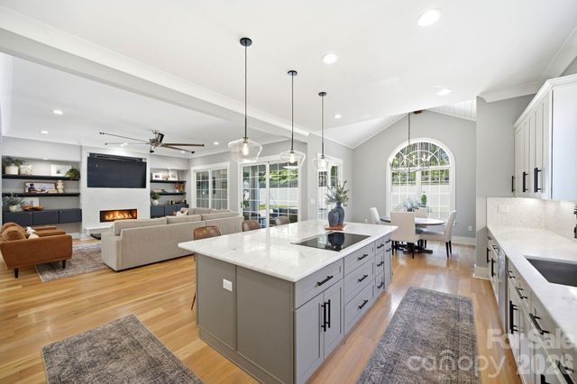 342 Kenway Loop, Mooresville, NC 28117