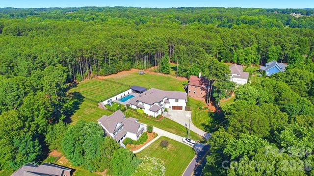342 Kenway Loop, Mooresville, NC 28117