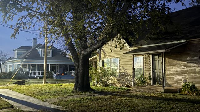 740 W College Street, Stephenville, TX 76401