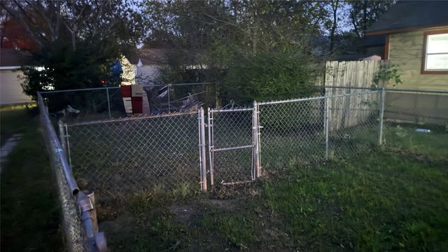 740 W College Street, Stephenville, TX 76401