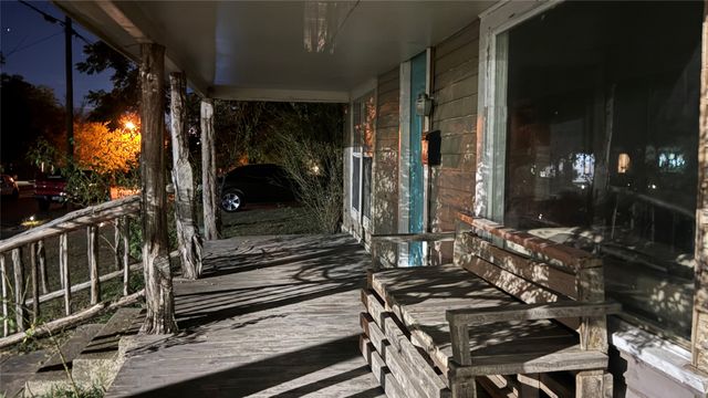 740 W College Street, Stephenville, TX 76401