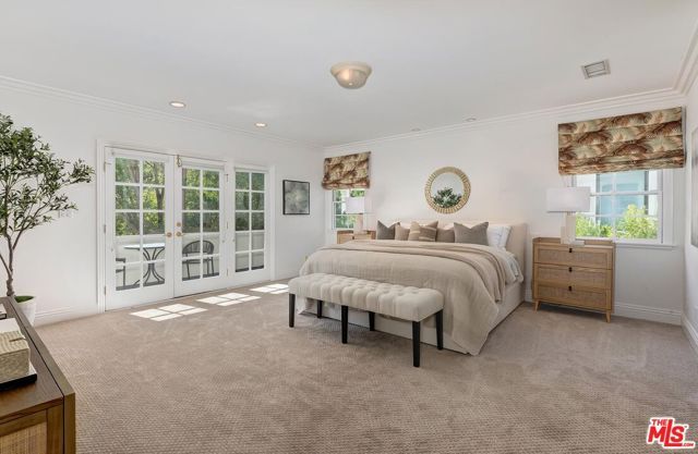 4135 Nagle Avenue, Los Angeles, CA 91423