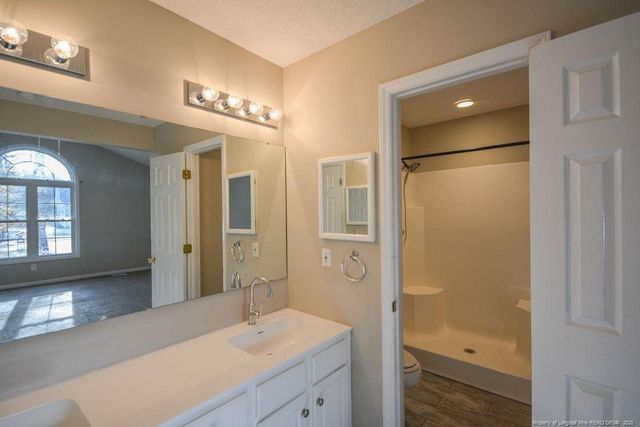 31 Crystal Point, Sanford, NC 27332