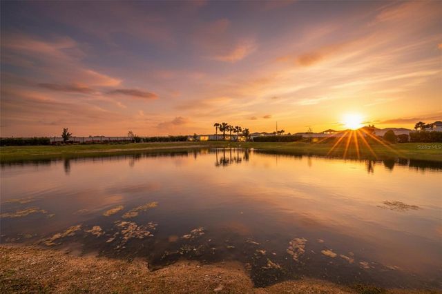 136 MANGROVE SHADE CIRCLE, Apollo Beach, FL 33572