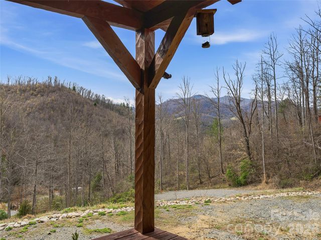 182 Whittemore Branch Road, Barnardsville, NC 28709