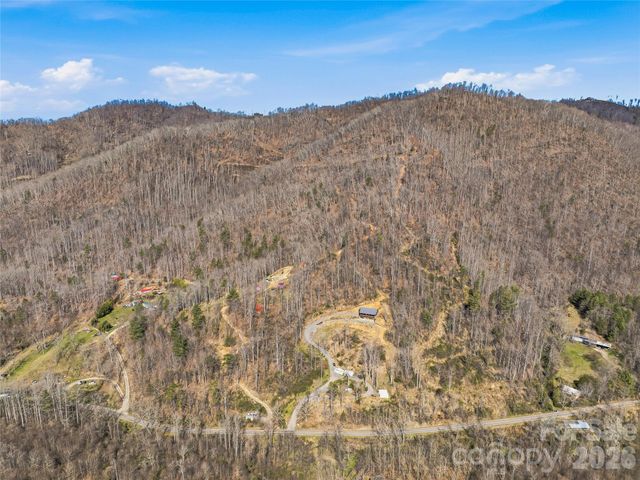 182 Whittemore Branch Road, Barnardsville, NC 28709