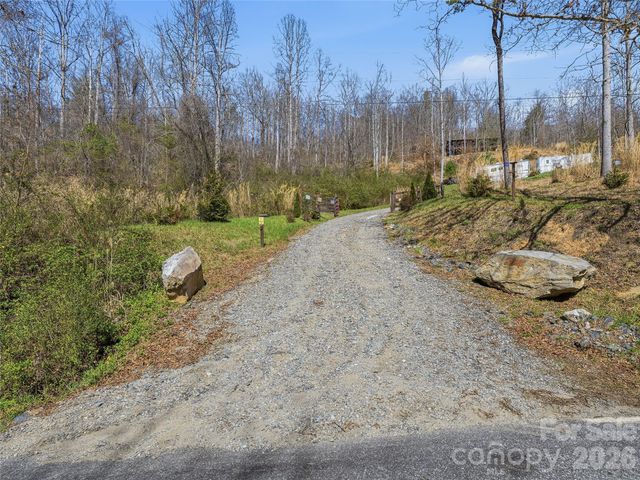 182 Whittemore Branch Road, Barnardsville, NC 28709