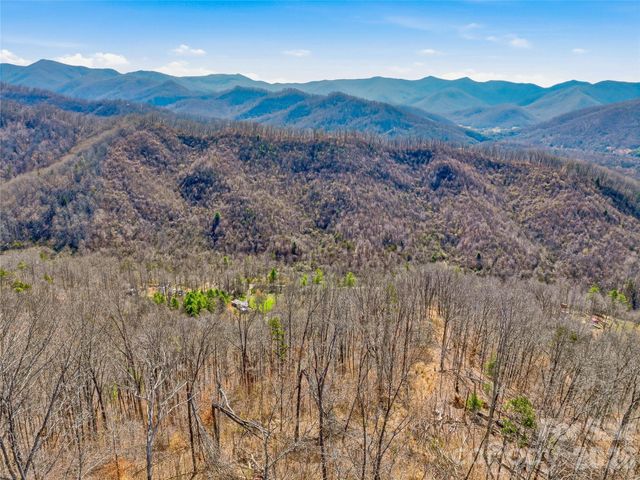 182 Whittemore Branch Road, Barnardsville, NC 28709