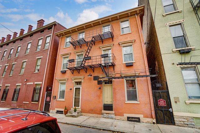 1207 Republic Street, Cincinnati, OH 45202