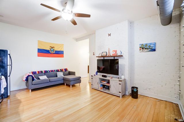 1207 Republic Street, Cincinnati, OH 45202