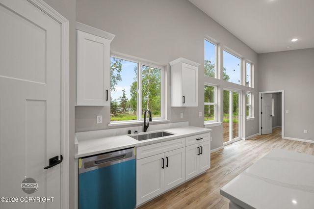 9462 W Palermo Circle, Wasilla, AK 99623