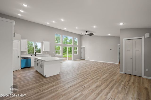 9462 W Palermo Circle, Wasilla, AK 99623