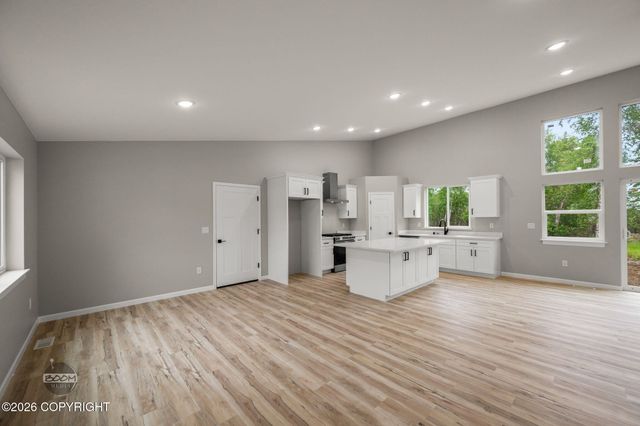 9462 W Palermo Circle, Wasilla, AK 99623