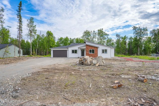 9462 W Palermo Circle, Wasilla, AK 99623