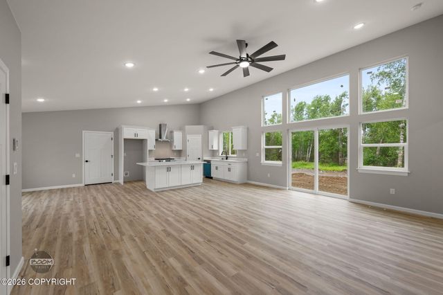 9462 W Palermo Circle, Wasilla, AK 99623