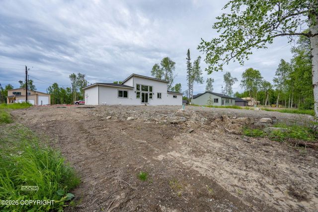 9462 W Palermo Circle, Wasilla, AK 99623