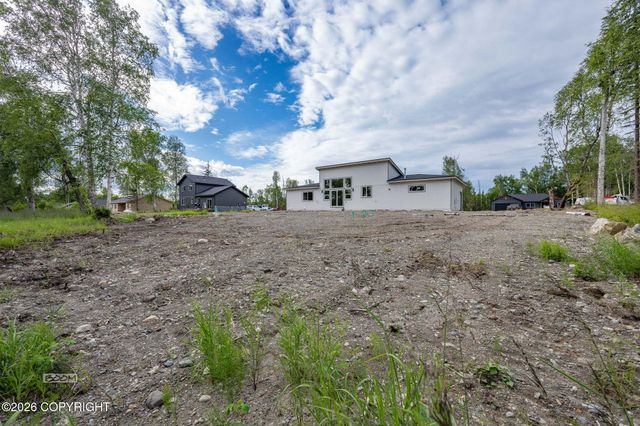 9462 W Palermo Circle, Wasilla, AK 99623
