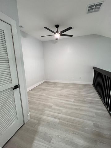 2033 Winners Circle, North Lauderdale, FL 33068