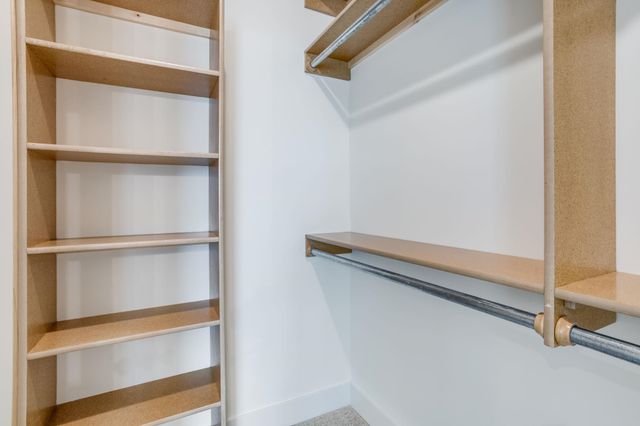 3347 S Linden Ct, Wichita, KS 67210