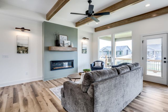 3347 S Linden Ct, Wichita, KS 67210