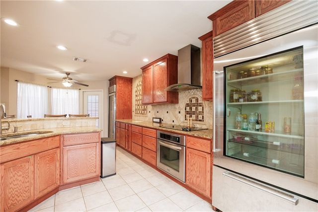 7409 Lake Buchanan Ct, Corpus Christi, TX 78413
