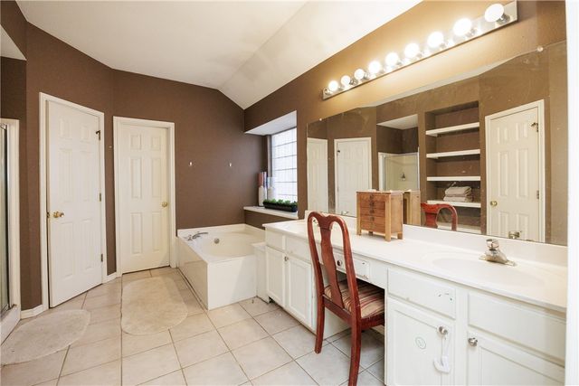 7409 Lake Buchanan Ct, Corpus Christi, TX 78413