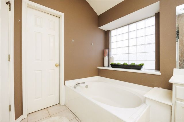7409 Lake Buchanan Ct, Corpus Christi, TX 78413