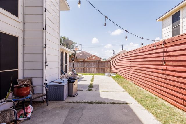 7409 Lake Buchanan Ct, Corpus Christi, TX 78413