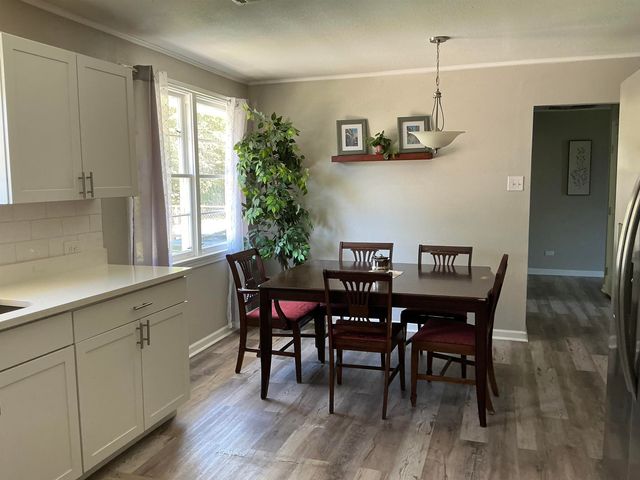 318 St Louis St, Raceland, LA 70394