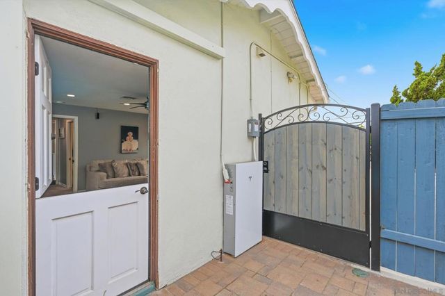 3883 Mount Everest Blvd., San Diego, CA 92111