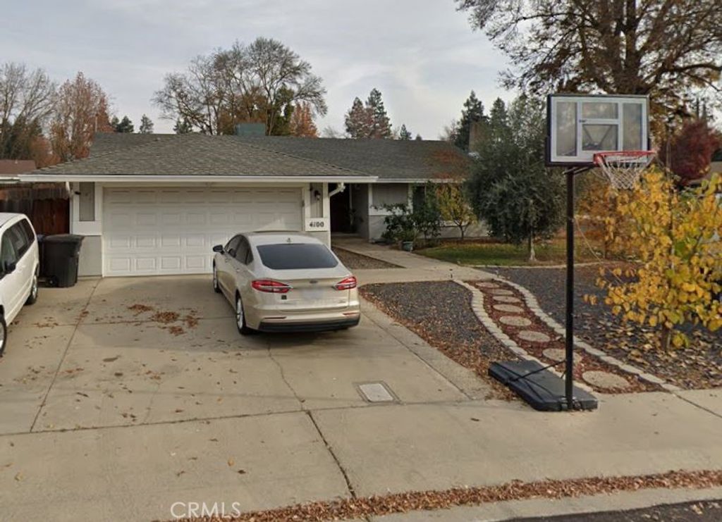 4100 Ahwahnee Court, Modesto, CA 95356