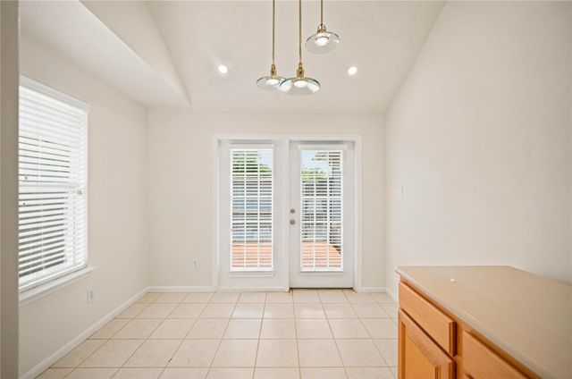 2601 S Broadway Street 8, La Porte, TX 77571