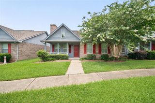 2601 S Broadway Street 8, La Porte, TX 77571