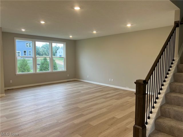 3753 Golden Wood Way, Green, OH 44685