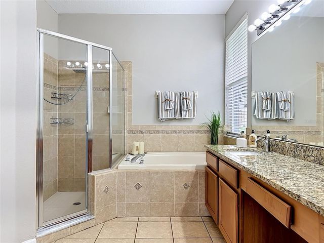 11607 GROVE ARCADE DRIVE, Riverview, FL 33569