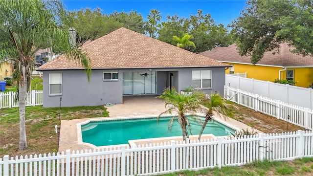 11607 GROVE ARCADE DRIVE, Riverview, FL 33569