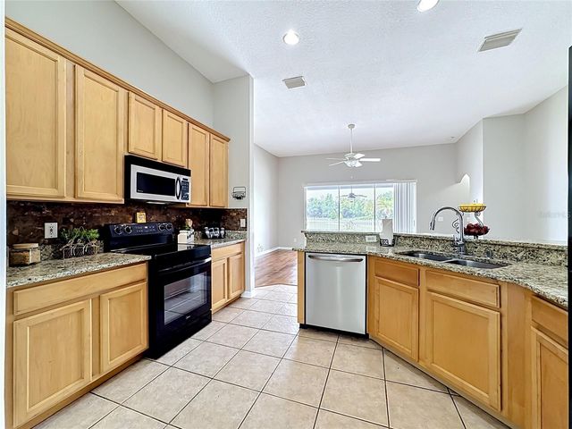 11607 GROVE ARCADE DRIVE, Riverview, FL 33569