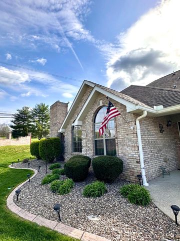 101 Village Drive, Morehead, KY 40351