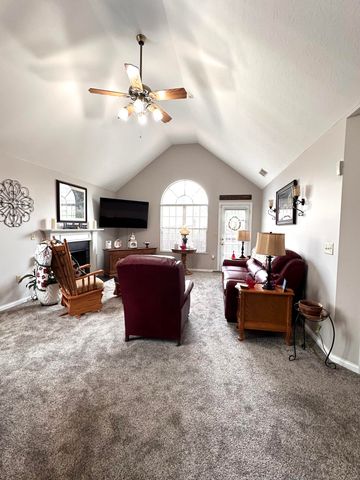 101 Village Drive, Morehead, KY 40351