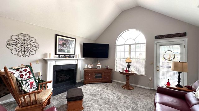 101 Village Drive, Morehead, KY 40351