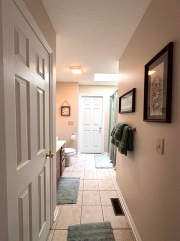 101 Village Drive, Morehead, KY 40351