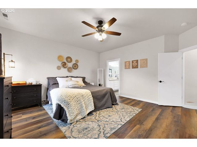 3335 LAKE GLENN Dr, Eugene, OR 97408