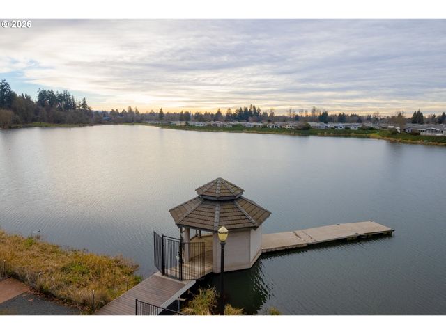 3335 LAKE GLENN Dr, Eugene, OR 97408