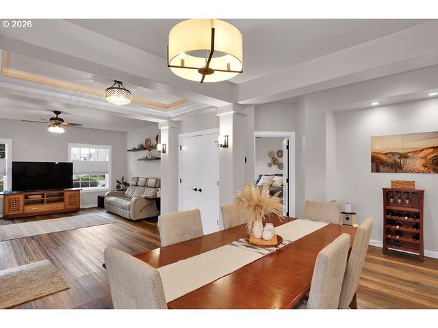 3335 LAKE GLENN Dr, Eugene, OR 97408